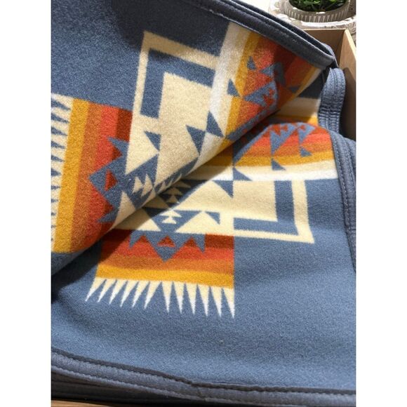 NWT Pendleton Beaver State Chief Joseph Wool Blend Blanket Slate Multi 64"x80" - Picture 12 of 14